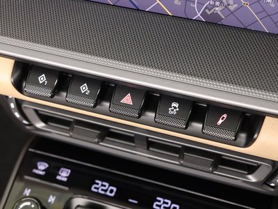 PORSCHE 911 CABRIOLET - 7