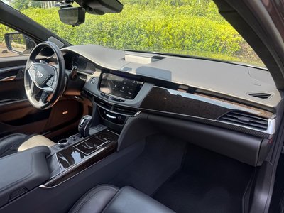 2020 Cadillac CT6 — фото 13