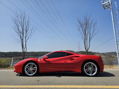 FERRARI 488 GTB - 6