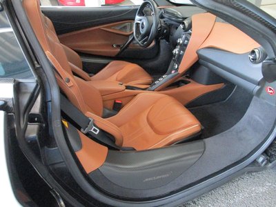 2017 Mclaren 720S 照片 35