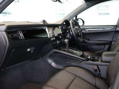 2022 Porsche MACAN 照片 2