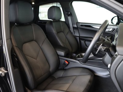 2022 Porsche MACAN 缩略图 12