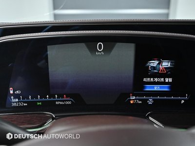 2023 Cadillac ESCALADE 5TH GENERATION photo 8