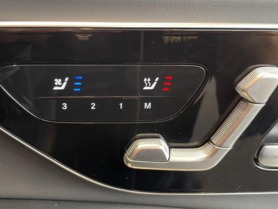 MERCEDES-BENZ E-CLASS - 9