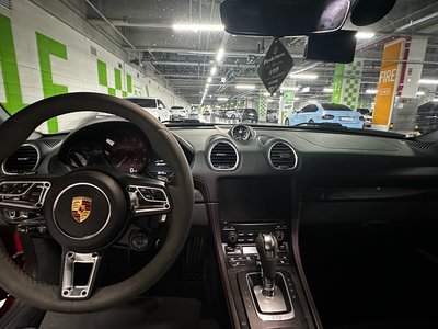 صورة 6 لـ 2023 Porsche 718