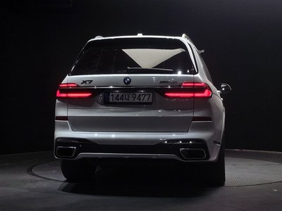 BMW X7 - 4