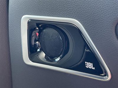 TOYOTA LAND CRUISER 300 - 4