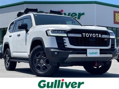 TOYOTA LAND CRUISER 300 - 1