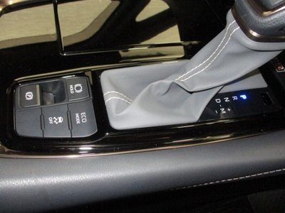 2024 Toyota ALPHARD thumbnail 31