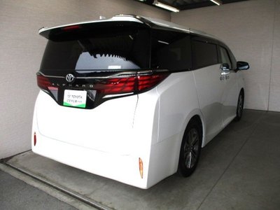 صورة 5 لـ 2024 Toyota ALPHARD