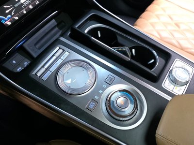 GENESIS GV80 - 9