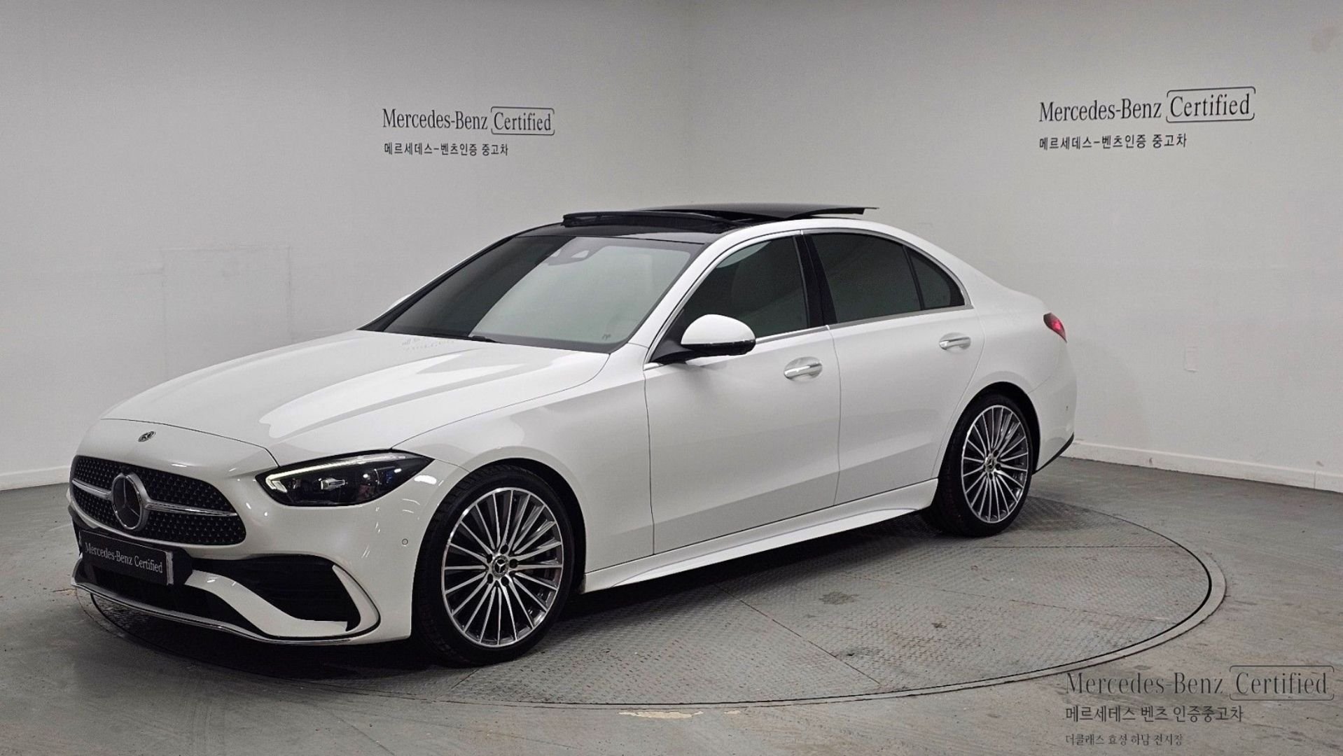 MERCEDES-BENZ C-CLASS - View 1