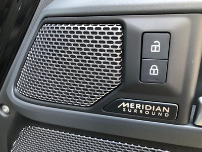 2023 LAND Rover DEFENDER — миниатюра 15