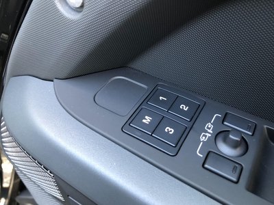 2023 LAND Rover DEFENDER — миниатюра 81