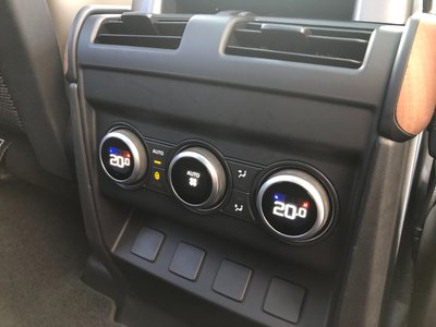 2023 LAND Rover DEFENDER — миниатюра 30