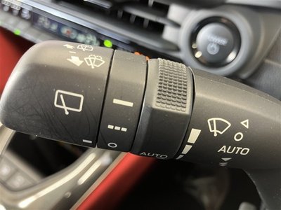 TOYOTA CROWN SPORT - 9