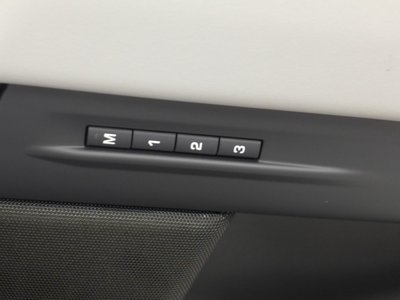 2024 LAND Rover RANGE ROVER EVOQUE — миниатюра 15
