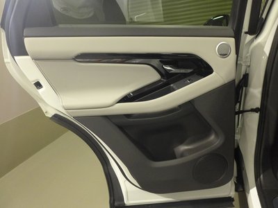2024 LAND Rover RANGE ROVER EVOQUE — миниатюра 28