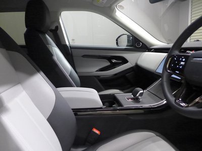 2024 LAND Rover RANGE ROVER EVOQUE — миниатюра 19
