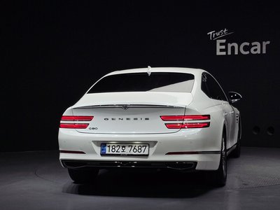 GENESIS G80 (RG3) - 3