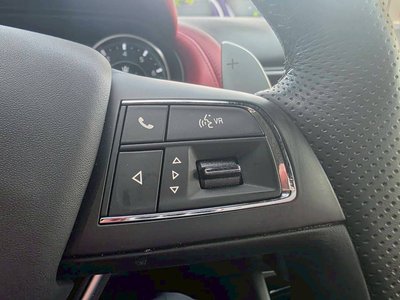 MASERATI LEVANTE - 8