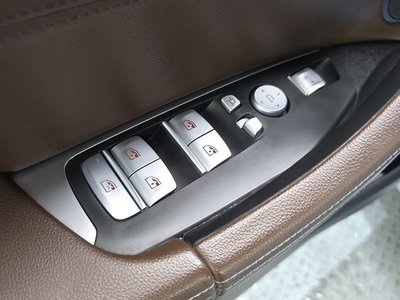 صورة مصغرة 34 لـ 2023 BMW X4