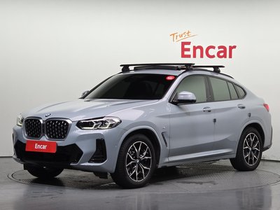 صورة 1 لـ 2023 BMW X4