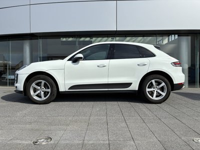 PORSCHE MACAN - 2