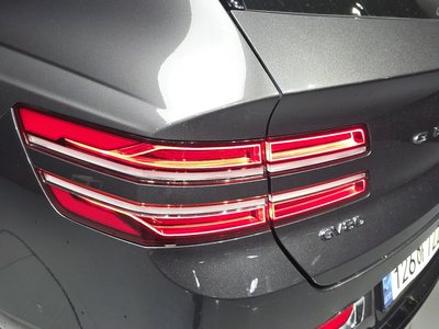 GENESIS GV80 - 10