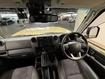 2024 Toyota LAND CRUISER 70 — миниатюра 42