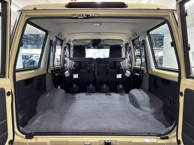 2024 Toyota LAND CRUISER 70 — миниатюра 64