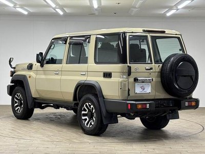 2024 Toyota LAND CRUISER 70 — миниатюра 17