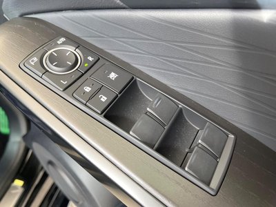 2023 Lexus IS 缩略图 35