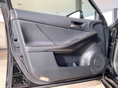 2023 Lexus IS 缩略图 33