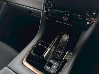 صورة مصغرة 50 لـ 2026 Toyota ALPHARD