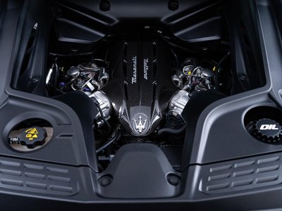 MASERATI MC20 - 7
