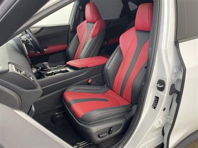 صورة مصغرة 13 لـ 2021 Lexus NX