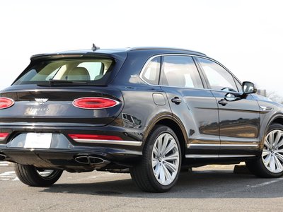 BENTLEY BENTAYGA - 6