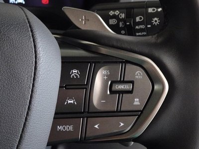 2025 Lexus GX thumbnail 14