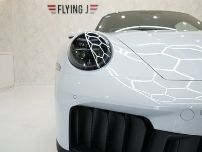 PORSCHE 911 - 6