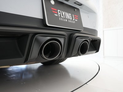 PORSCHE 911 - 8