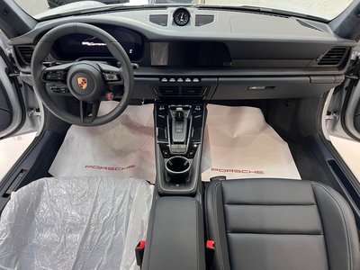 PORSCHE 911 - 9