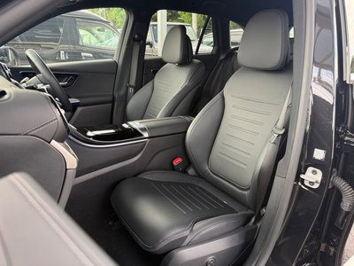 2025 Mercedes-BENZ GLC — миниатюра 51