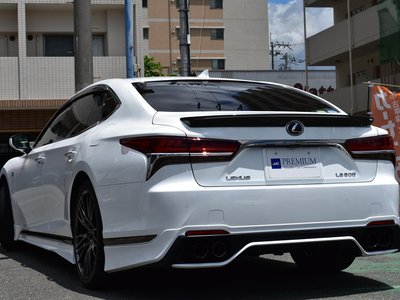 LEXUS LS - 10