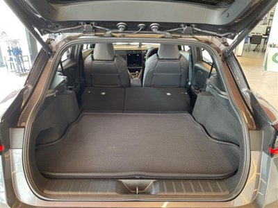 2025 Lexus LBX — миниатюра 33
