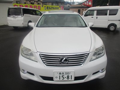 LEXUS LS - 10