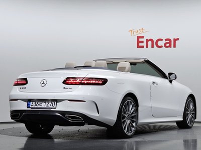 MERCEDES-BENZ E-CLASS - 4