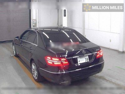 MERCEDES-BENZ E-CLASS - 2