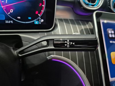 MERCEDES-BENZ C-CLASS - 9