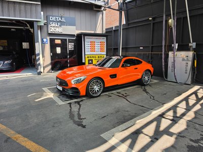 MERCEDES-BENZ GT AMG - 1